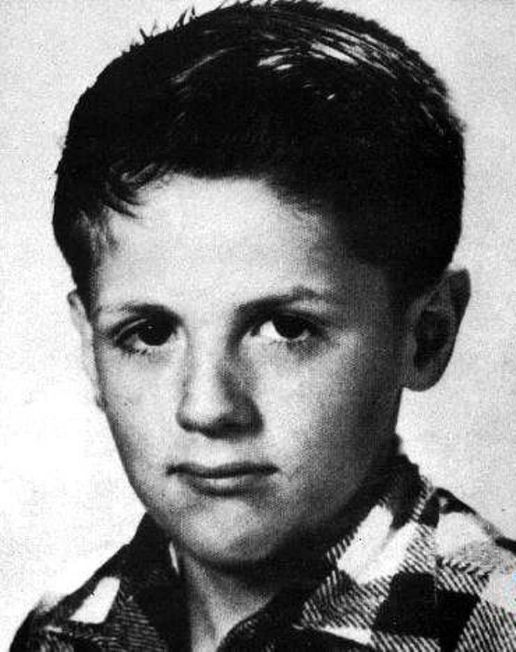 Biography of Sylvester Stallone - A picture of Stallone as a kid